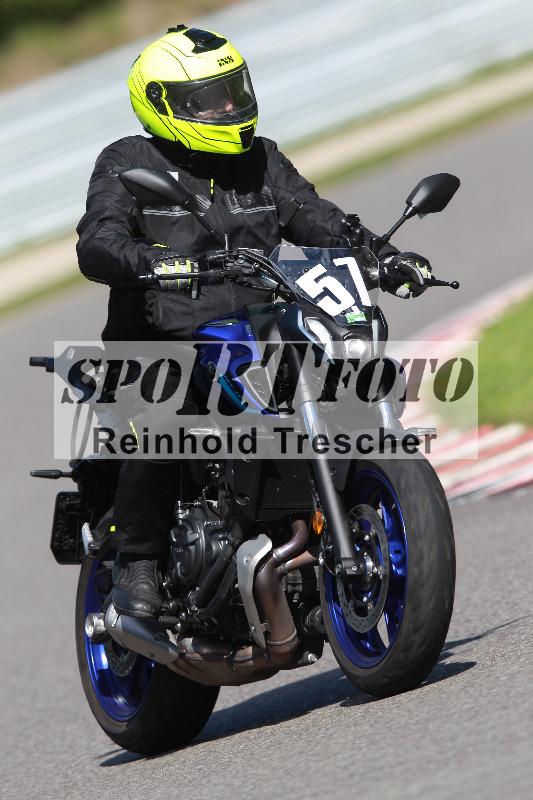 /Archiv-2022/64 19.09.2022.09 Plüss Moto Sport Yamaha Fun Day ADR/Einsteiger/57